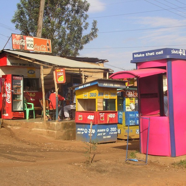 Små butikker i Kampala