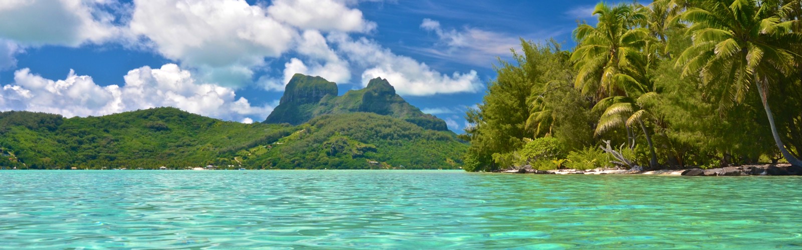 Flot udsigt ind over land, Bora Bora