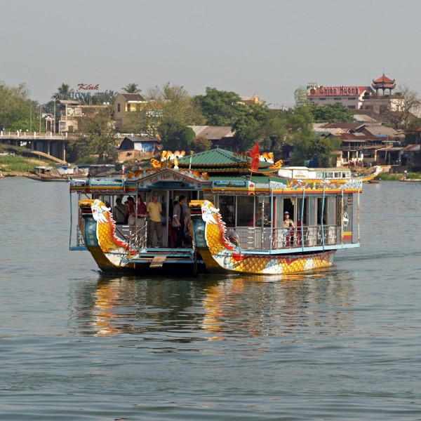 Sejltur på Parfume floden, Húe, Vietnam