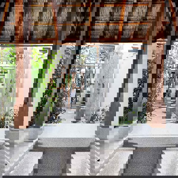 Beach villa udendørs badeværelser på Conrad Rangali Maldiverne