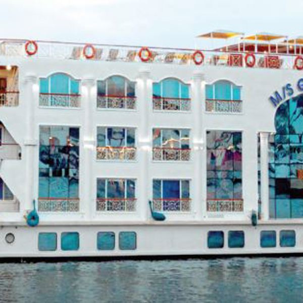 Grand Rose Cruise