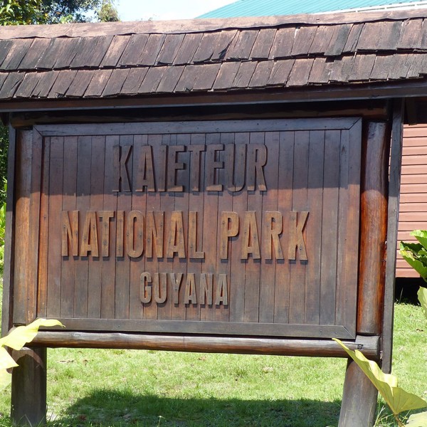 Skilt i Guyana