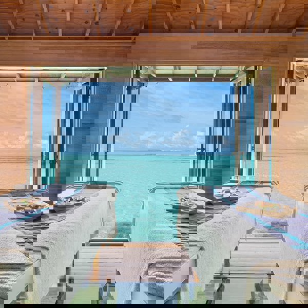 Afslappende formidabel udsigt i spa og wellness på Conrad Rangali Maldiverne