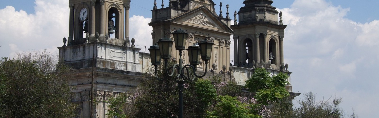 guate cityi00002