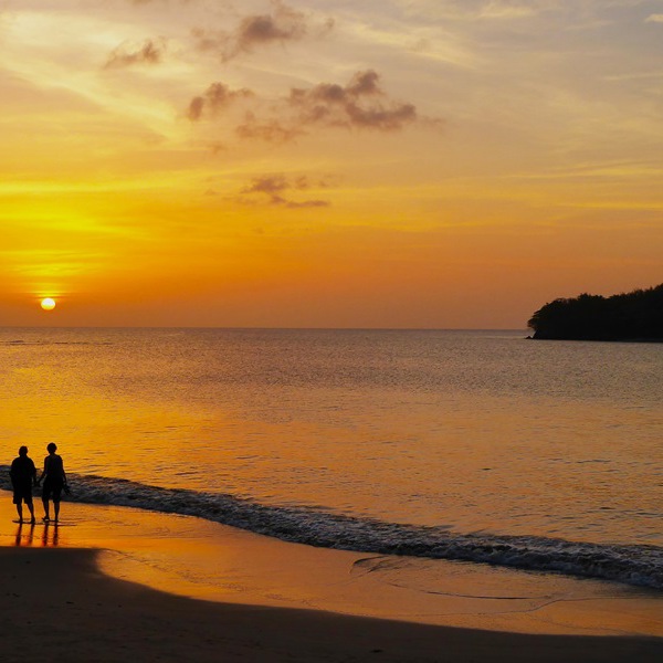 Nyd solnedgangen på din St. Lucia rejse