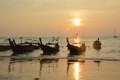 Solnedgang ved stranden, Thailand
