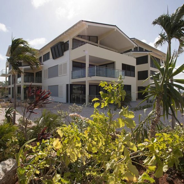 Rejser til Delfins Beach Resort