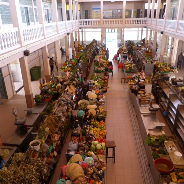 Markeder på São Vicente bugner af friske varer, Kap Verde