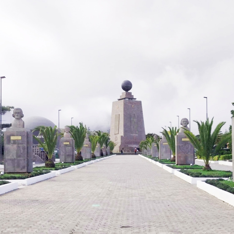 Ækvator lande - La Mitad del Mundo, Ecuador