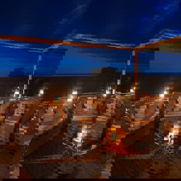 Lodge in laikipia with cozy corner