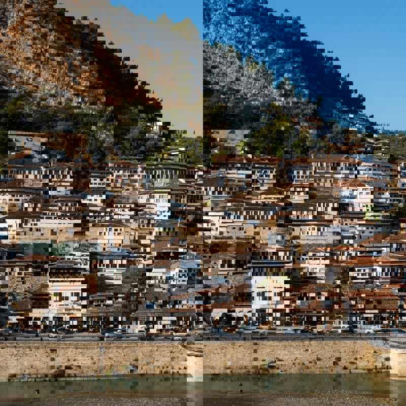 konpasu-de-3q-xGdVLcGA-unsplash