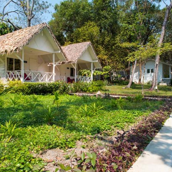 Ban Supparod på Koh Samet