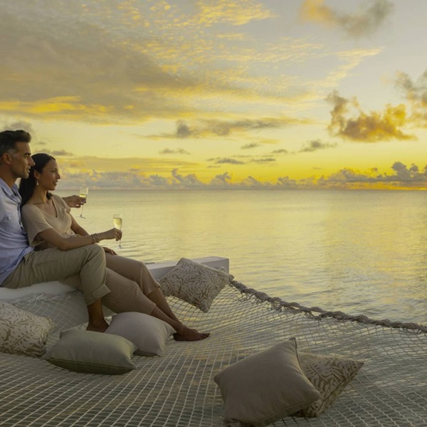 Romantisk afslapning i fantastiske omgivelser på Pullman Maamutaa Maldiverne