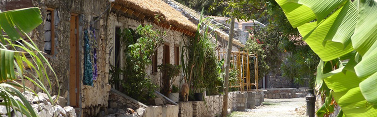 Brostensbelagt gade på Sao Vicente