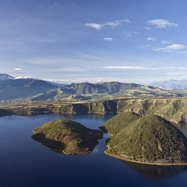 otavalo landskab cuicocka sø